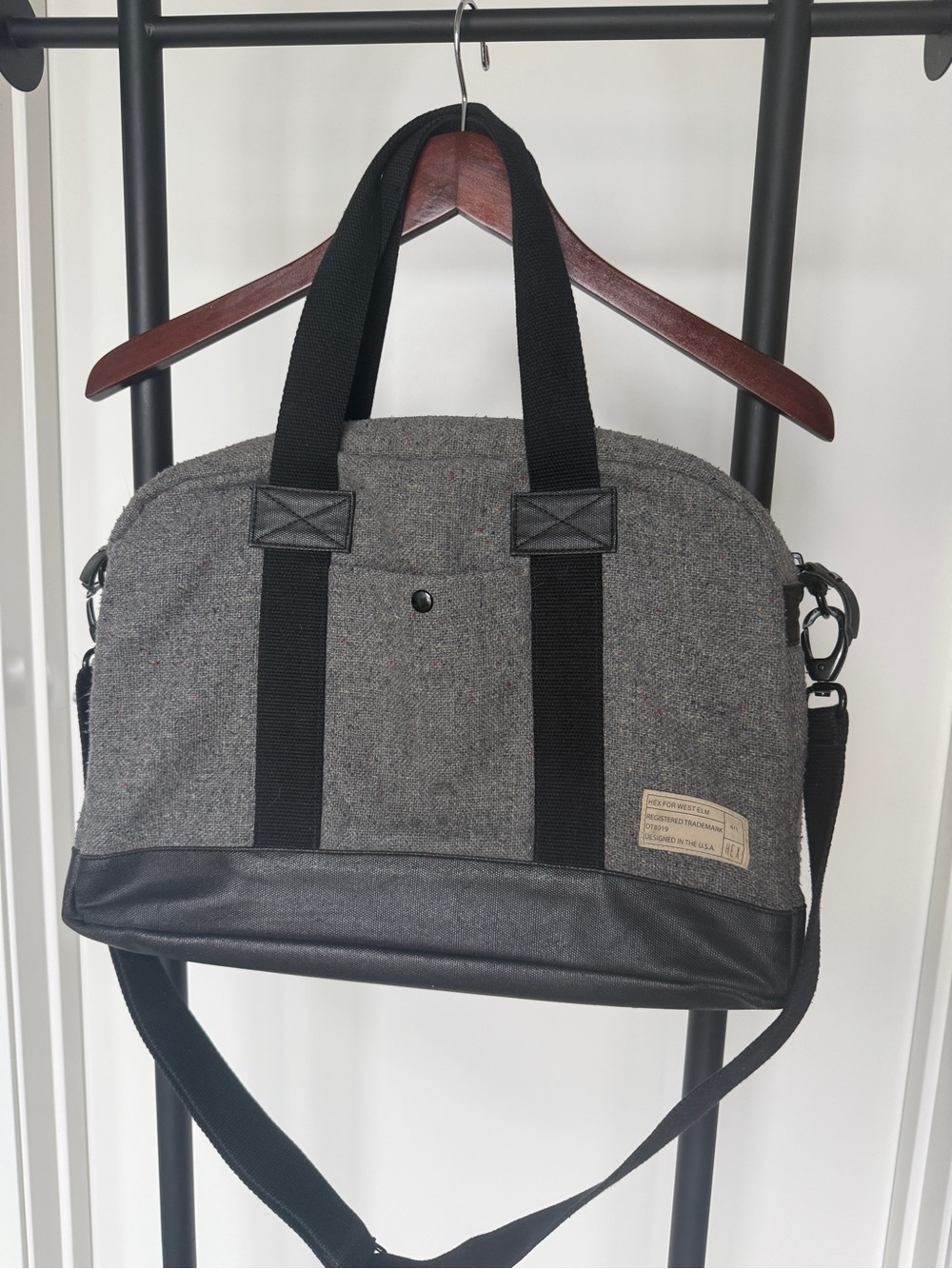 HEX for Westelm 16” Padded Laptop Messenger Bag Gray/Black